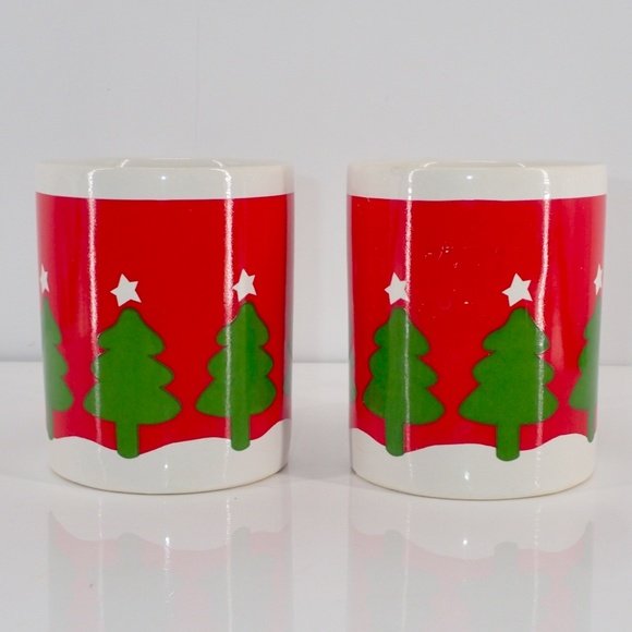 intage Christmas Coffee Mugs Collectibles Red Christmas with Green Trees Sanyei - Picture 4 of 7